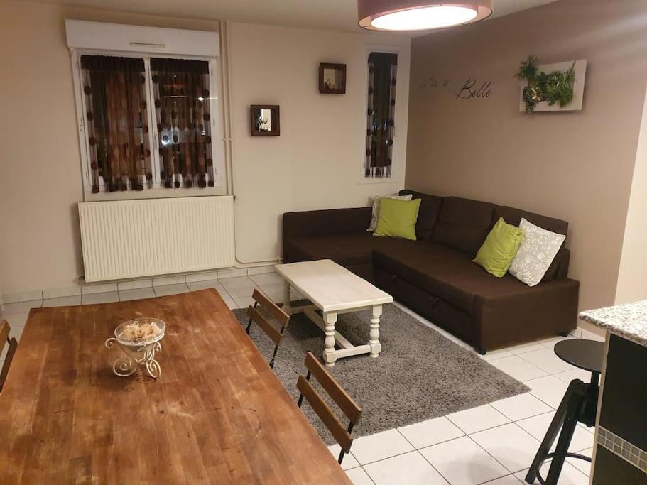 Ecully, Appartement Au Calme De 50M². Eksteriør billede